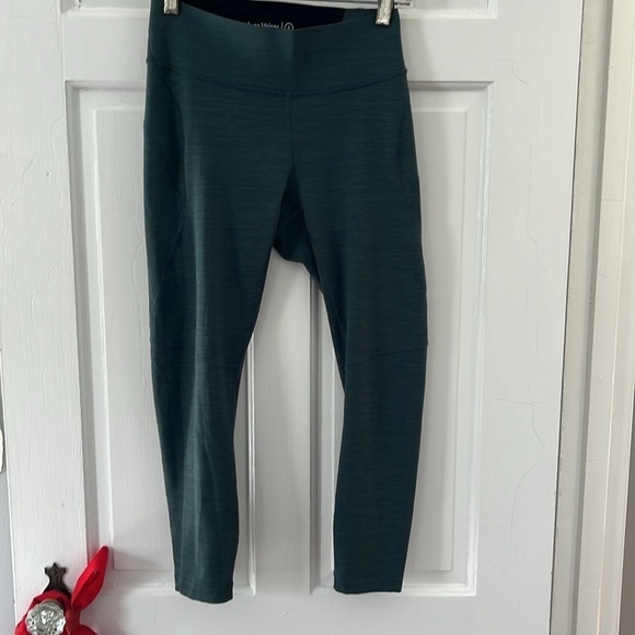 Outdoor Voices Forest Green Space Dye 7/8 Warmup Leggings Size Small - Picture 2 of 5